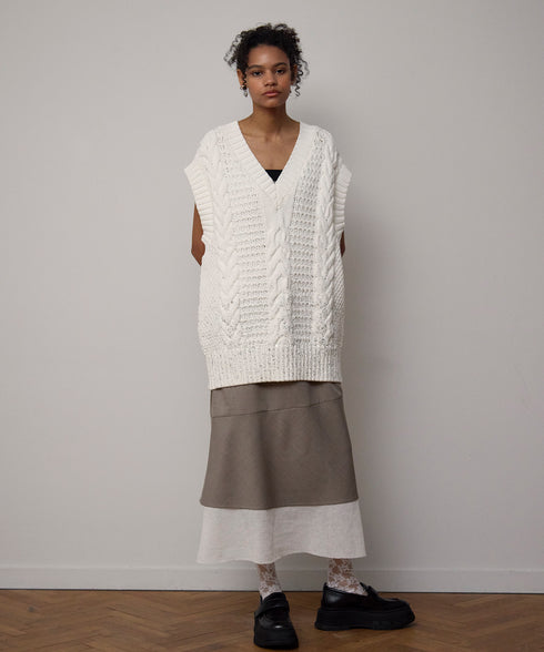 箔プリントニットベスト