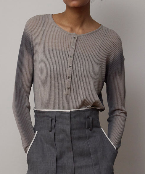 【11.4 NEW IN】カットオフ・ハイウエストパンツ