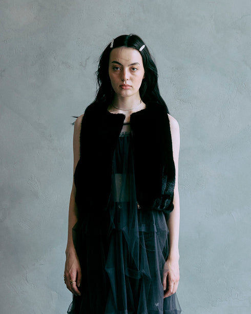 【2025.11 NEW IN】ウールボア・コンパクトジレ