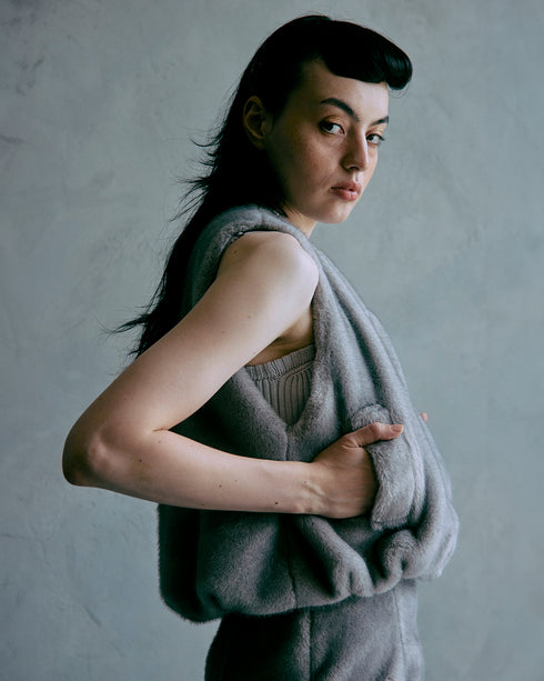 【2025.11 NEW IN】ウールボア・コンパクトジレ