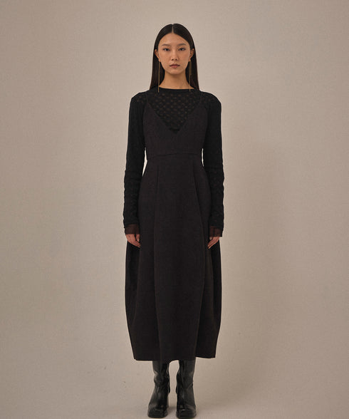 【2025.12 NEW IN】フロートコクーンドレス