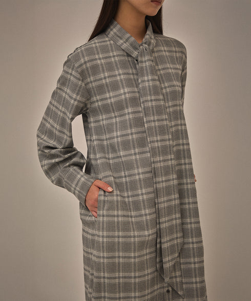 【12.8 InstaLIVE Pickup】モードタイアップドレス