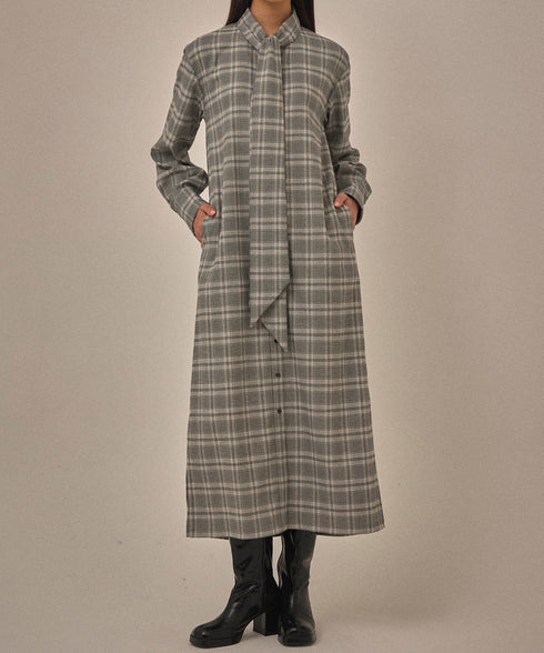 【12.8 InstaLIVE Pickup】モードタイアップドレス