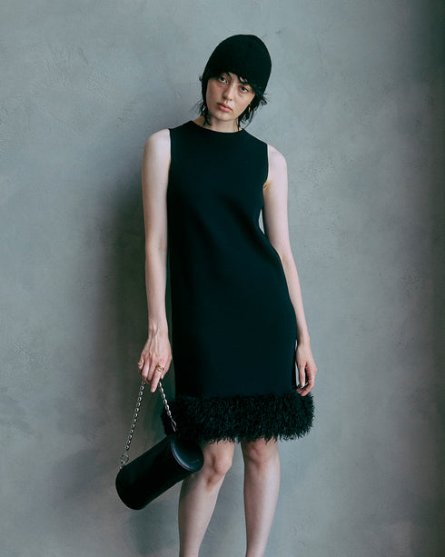 ファートリムニットワンピース