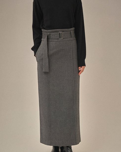 【2025.11 NEW IN】 ベルテッド ストレート スカート