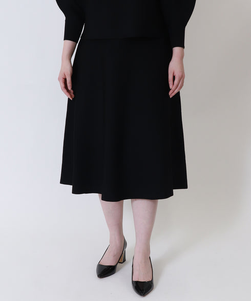 【9.18 InstaLIVE Pickup】 ミディ丈ニットスカート