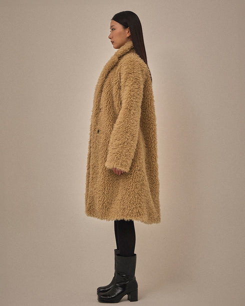 【2025.11 NEW IN】チベットラムフェイクファーコート