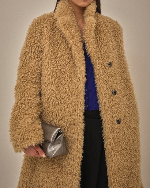 【2025.11 NEW IN】チベットラムフェイクファーコート