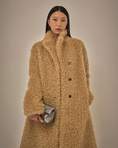 【2025.11 NEW IN】チベットラムフェイクファーコート