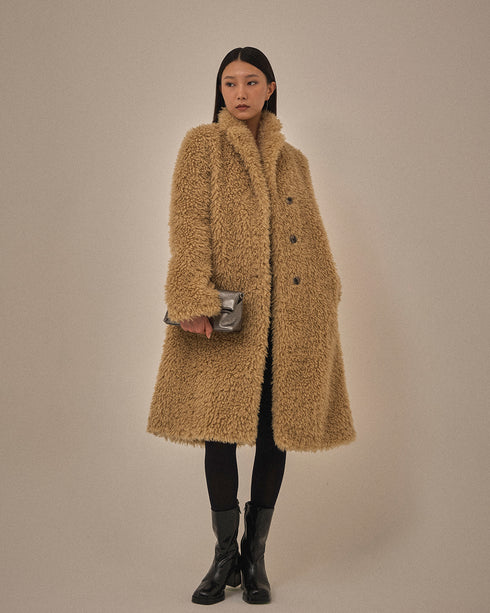 【2025.11 NEW IN】チベットラムフェイクファーコート