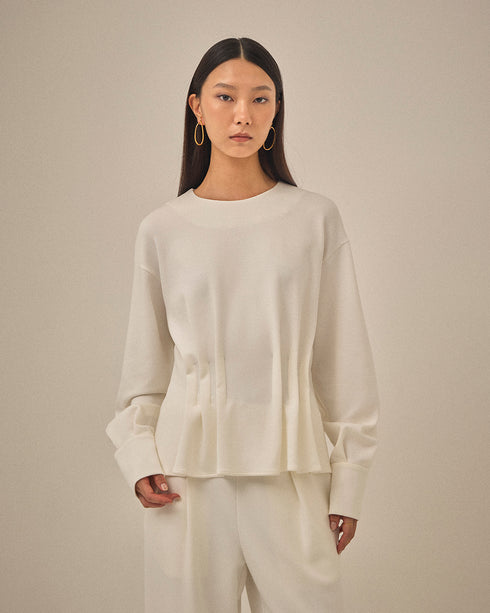 【2025.11 NEW IN】フォールドフォームトップ