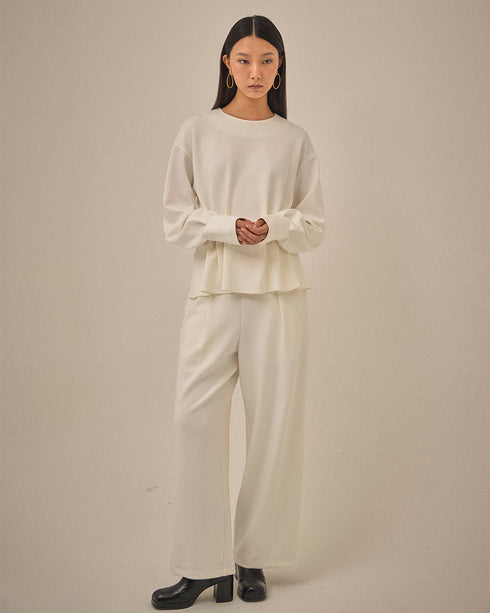 【2025.11 NEW IN】フォールドフォームトップ