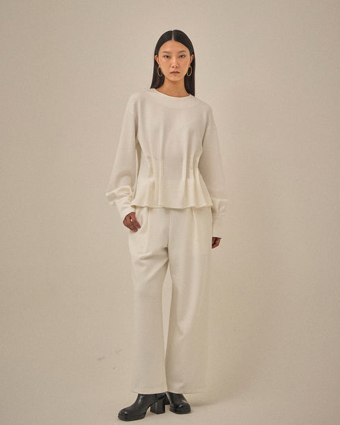 【2025.11 NEW IN】フォールドフォームトップ