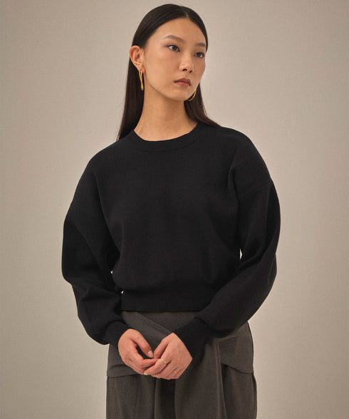 パデッドショルダーニットトップ