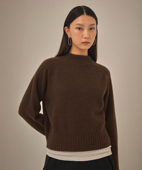 【2025.11 NEW IN】YAKショートニット