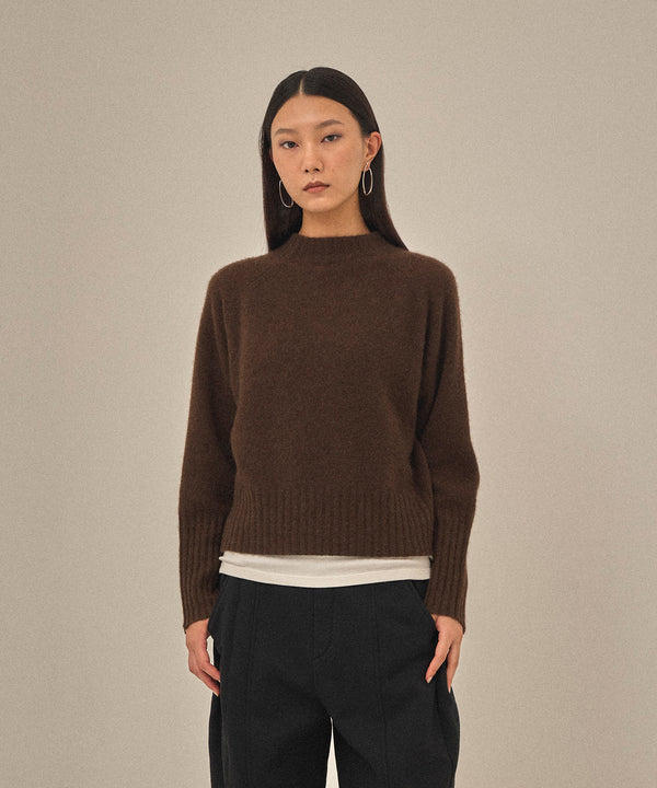 【2025.11 NEW IN】YAKショートニット