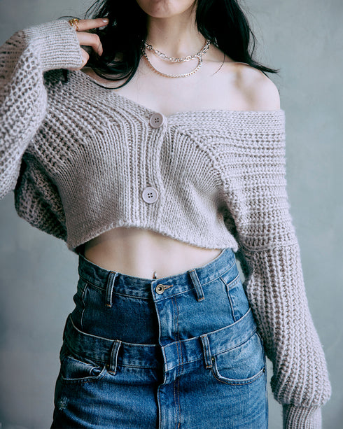 【2025.11 NEW IN】バルキーハンドニットカーデ