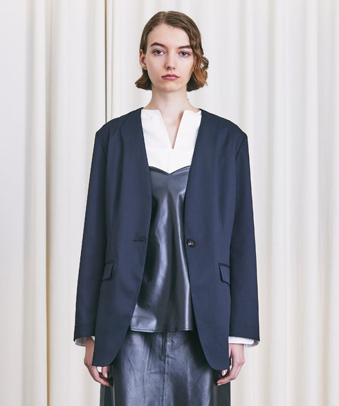 1釦ノーカラージャケット