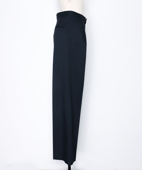 ワンタックストレートパンツ