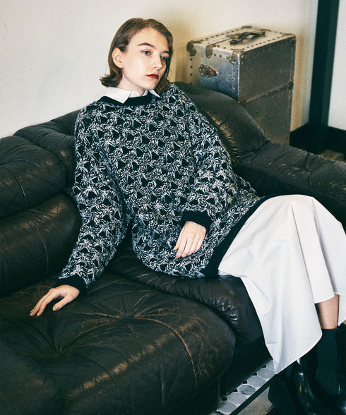 インレイ・クレイジーニット