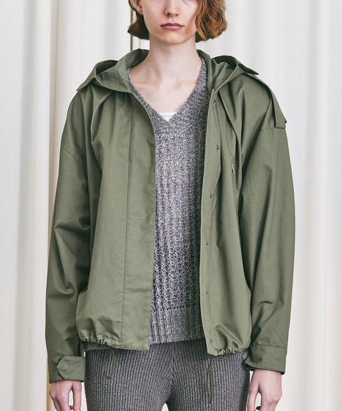 Vネックオフショルダーヘアリーニット