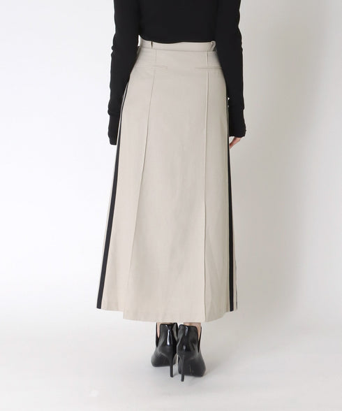 サイドラインピンタックナロースカート
