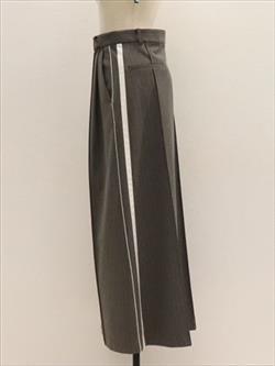 サイドラインピンタックナロースカート(ストライプ)