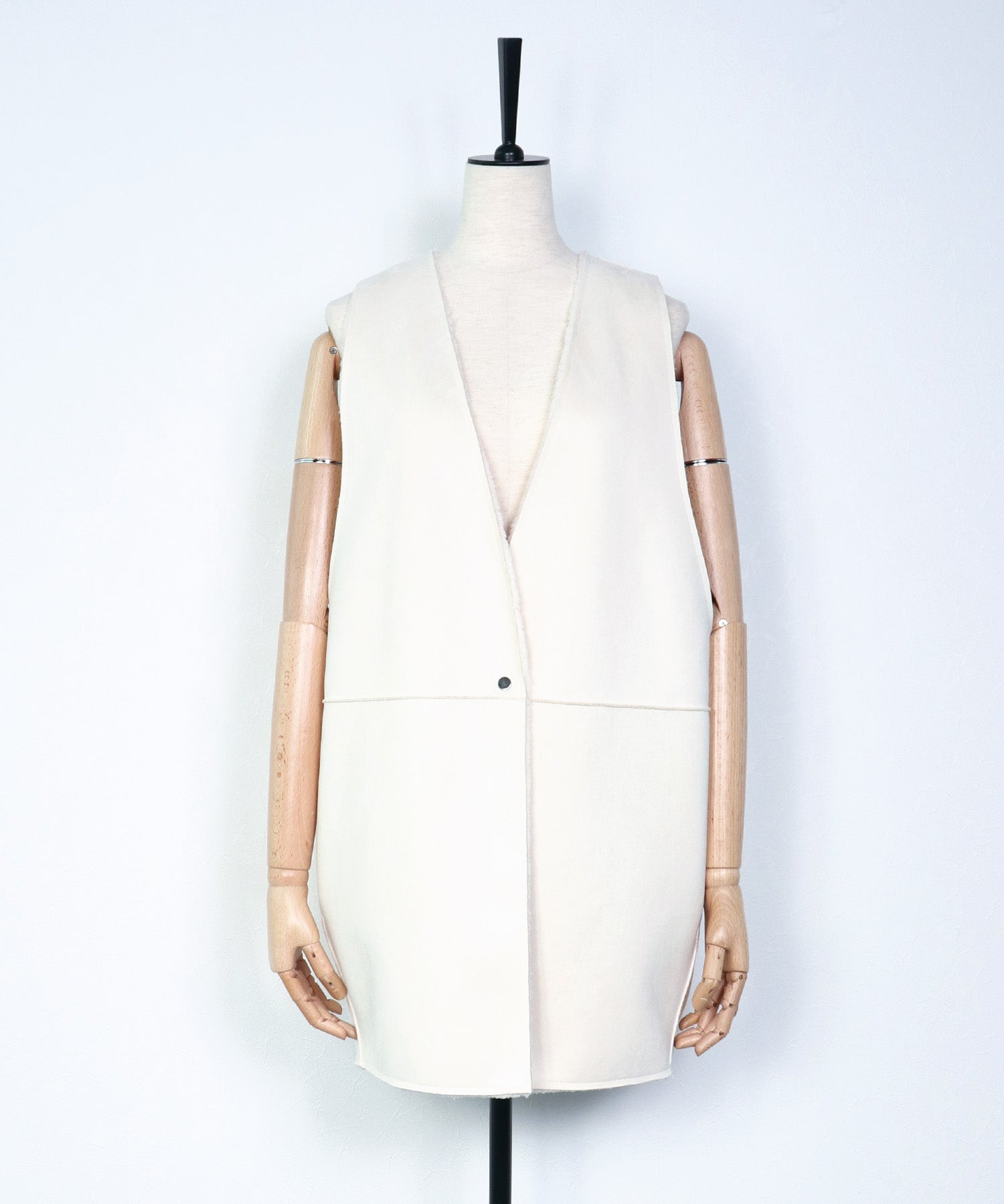 VERSEAU エコムートンショートジレ 【美品】 VERSEAU/ヴェルソー〉エコムートンコクーンベスト | CAPRICIEUX LE